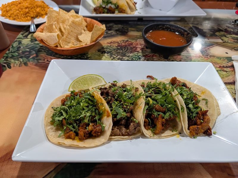 Taqueria Ruby food